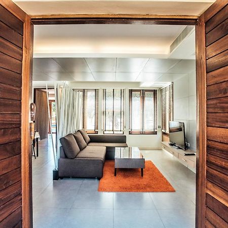 Elegancy Resort HHQ Zewnętrze zdjęcie