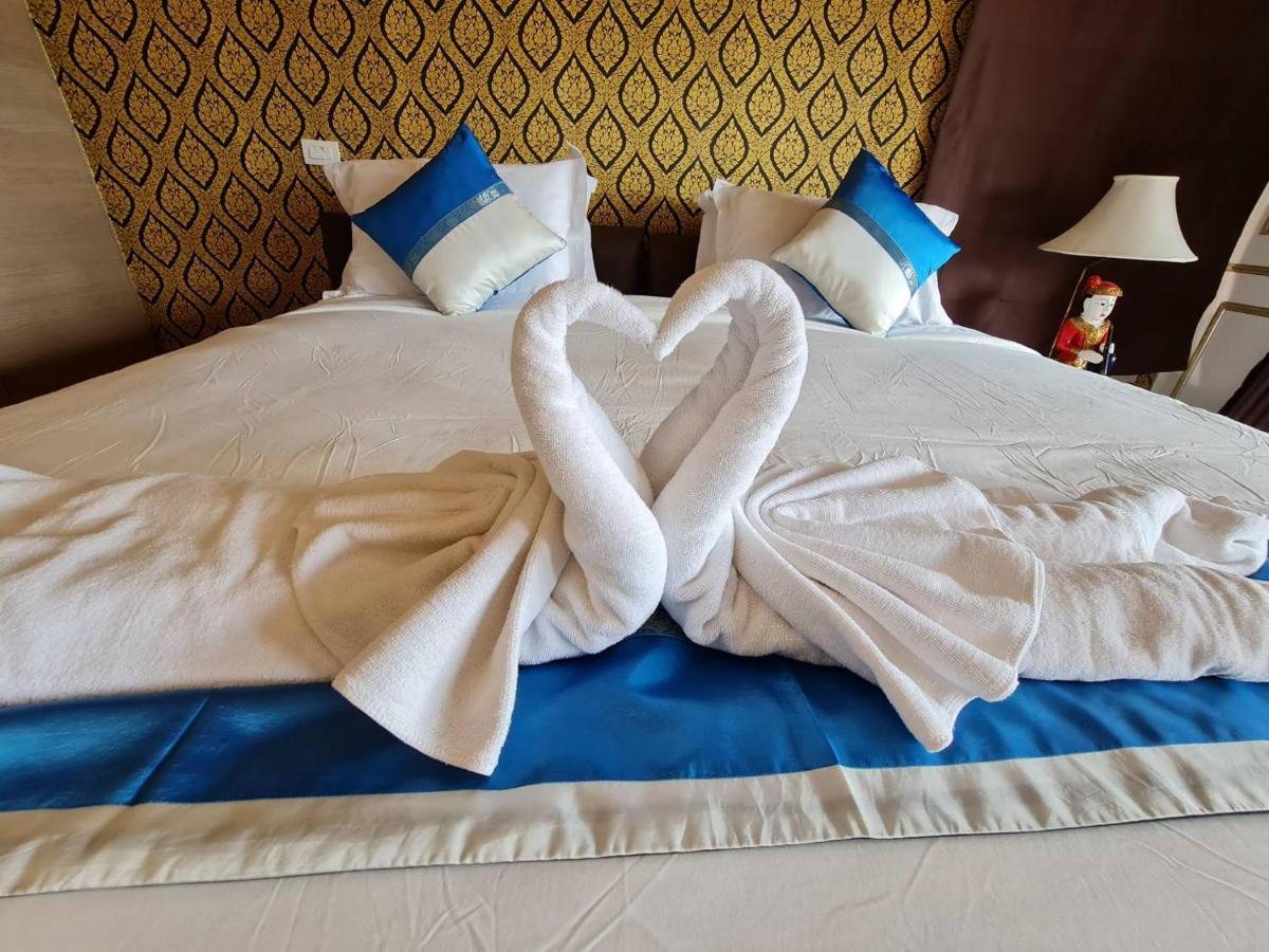 Elegancy Resort HHQ Zewnętrze zdjęcie