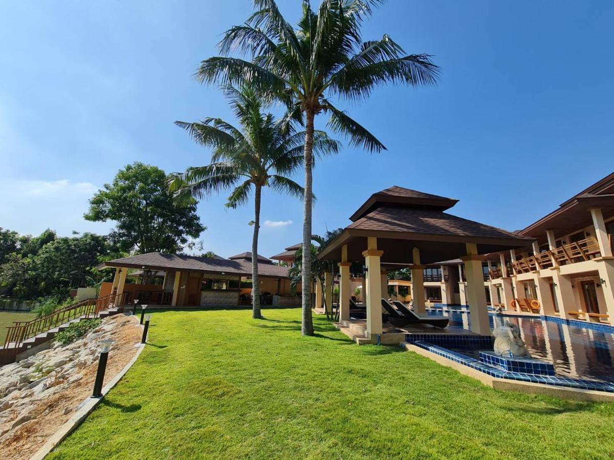 Elegancy Resort HHQ Zewnętrze zdjęcie